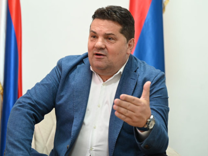 Stevandić: Dodik ustavni predsjednik, Šmit neustavan