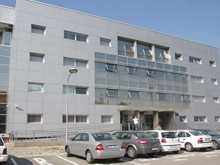 Kreditima oštetili banku za 400.000 KM