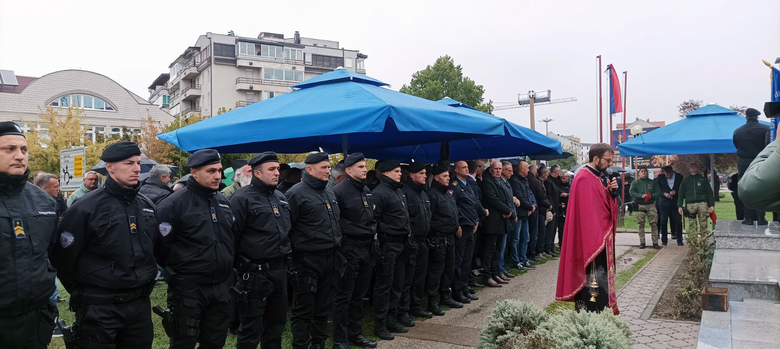 Bijeljina: Služen pomen za poginule borce Četvrtog odreda Specijalne brigade policije (FOTO)