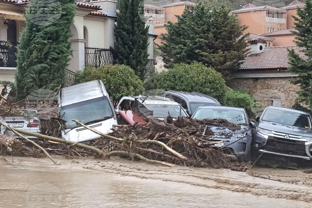 Vanredno stanje u Bugarskoj: Jako nevrijeme odnijelo tri života