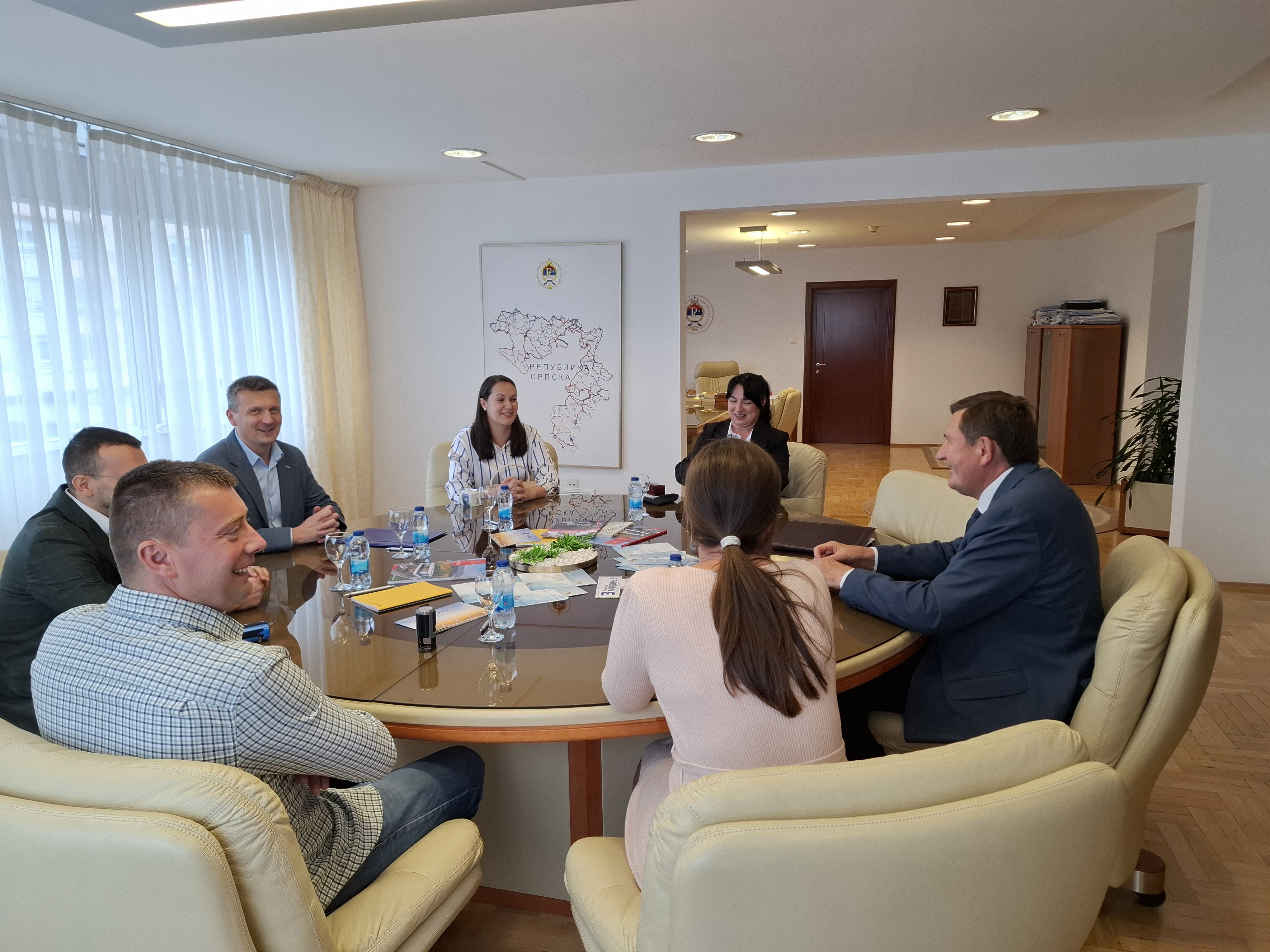 Potpisani ugovori o podsticajima za promociju malih i srednjih preduzeća