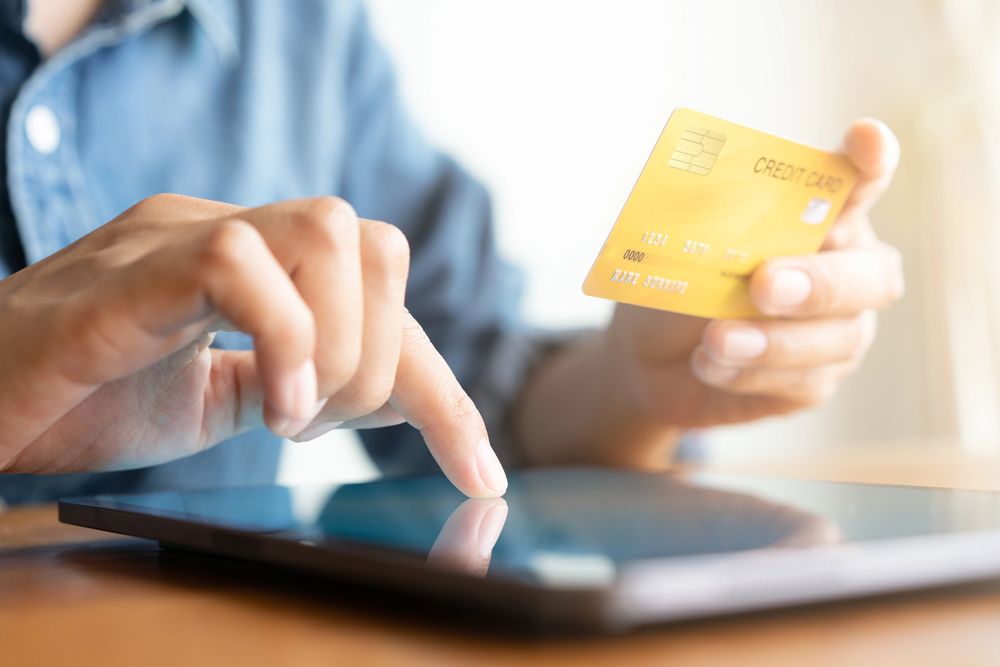 Novi zakon o zaštiti potrošača: Online trgovci plaćaju kazne ako ne vrate novac kupcima