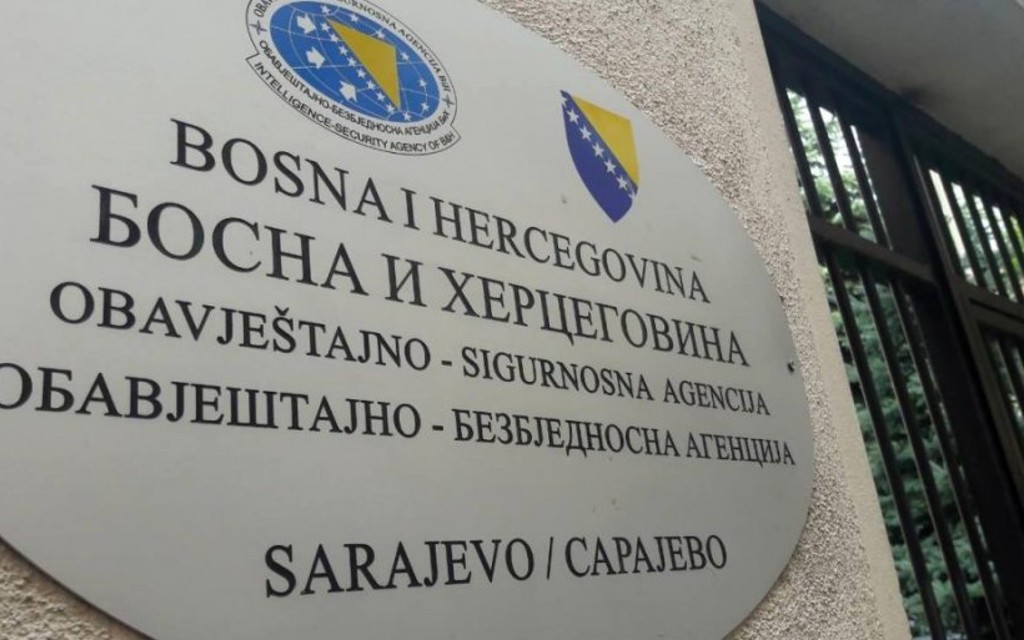 Mađari G.B. (73) i J.G. (63) prijavljeni policiji zbog sumnjivog ponašanja, provjerava ih OBA