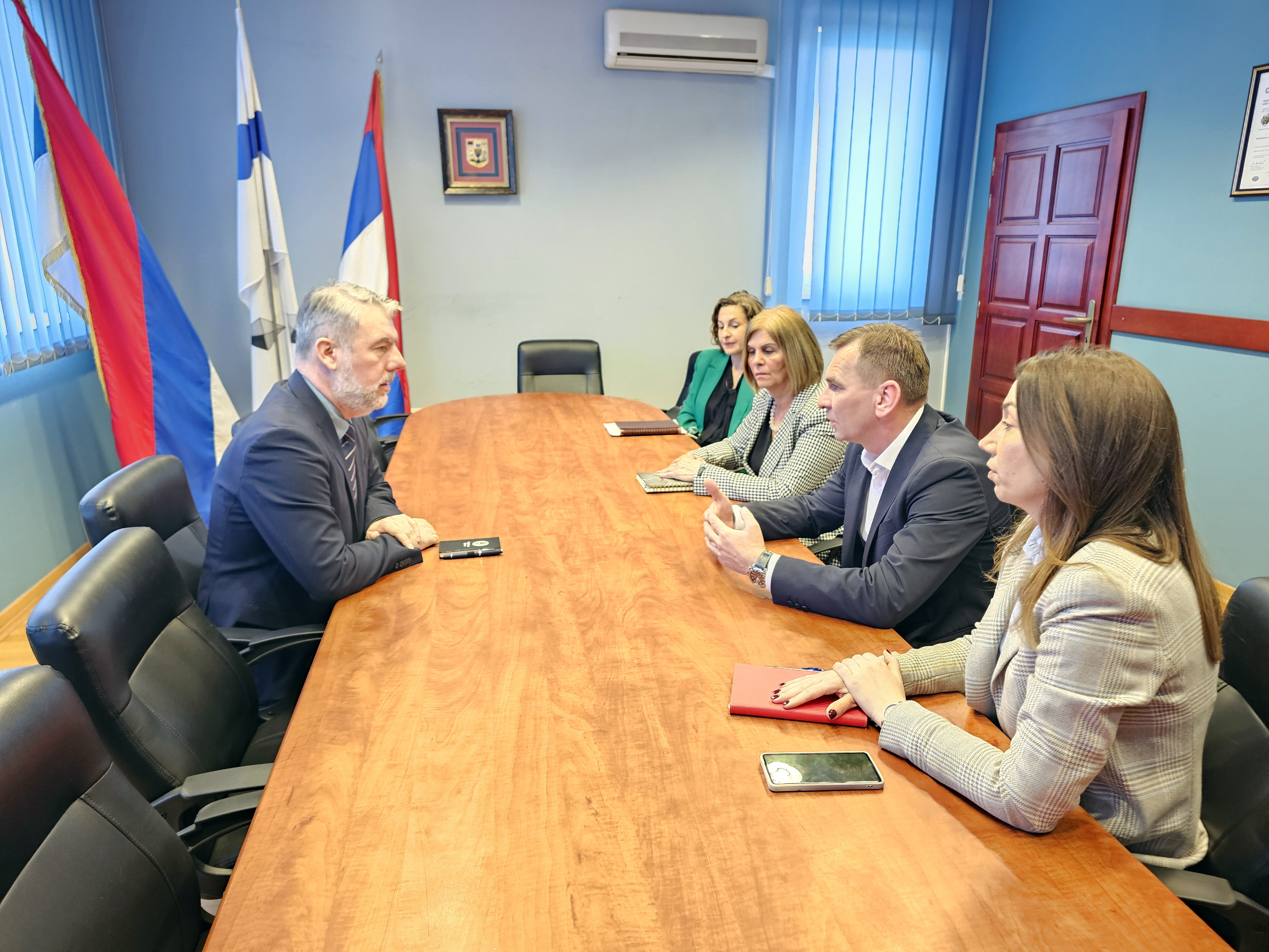 Gajić: Prioritet opremanje Hitne pomoći Gajić: Prioritet opremanje Hitne pomoći