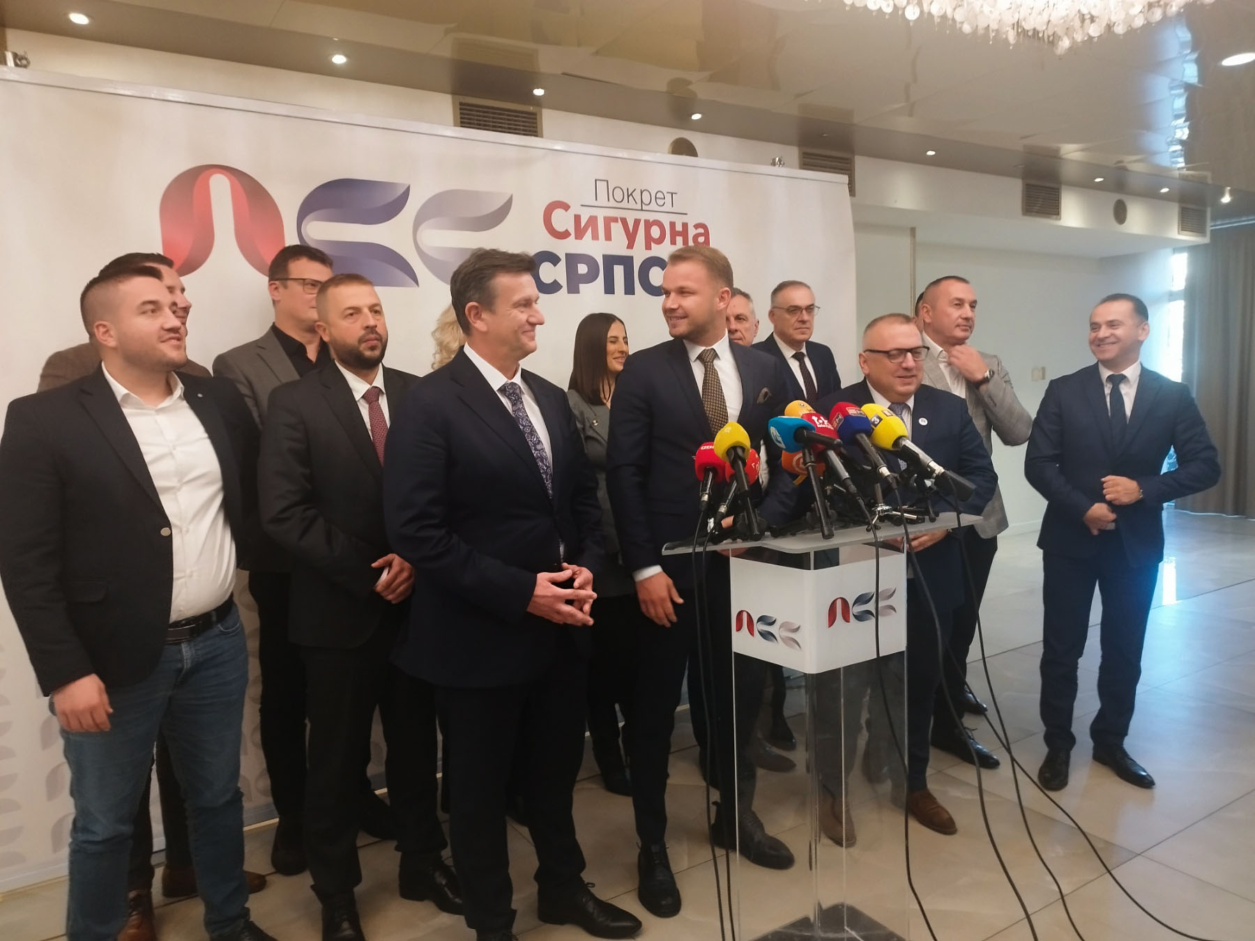 Pokret "Sigurna Srpska" podržao kandidata SDS-a Branka Blanušu Pokret "Sigurna Srpska" podržao kandidata SDS-a Branka Blanušu