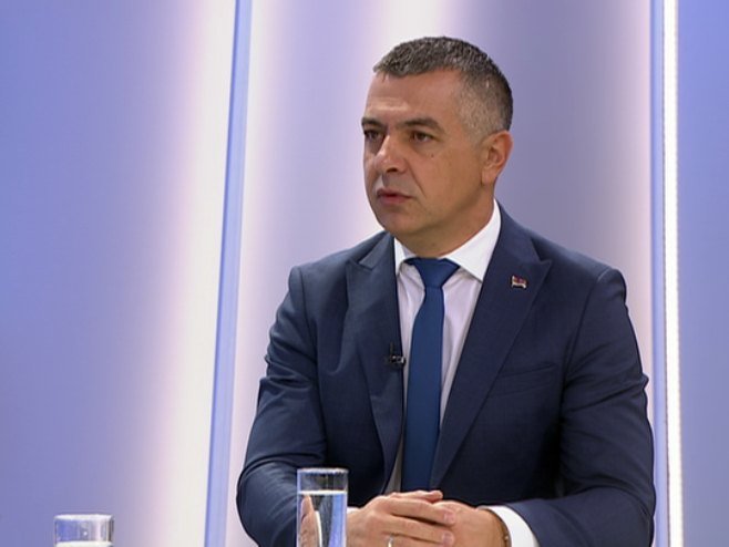 Lalić: Ministarstvo će sufinansirati privođenje kulturi i namjeni zapušteno zemljište Lalić: Ministarstvo će sufinansirati privođenje kulturi i namjeni zapušteno zemljište