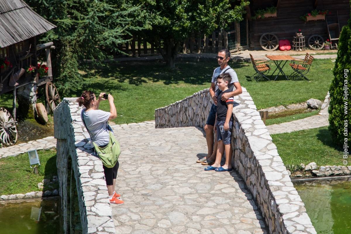 Za devet mjeseci Republiku Srpsku posjetilo gotovo 400.000 turista Za devet mjeseci Republiku Srpsku posjetilo gotovo 400.000 turista