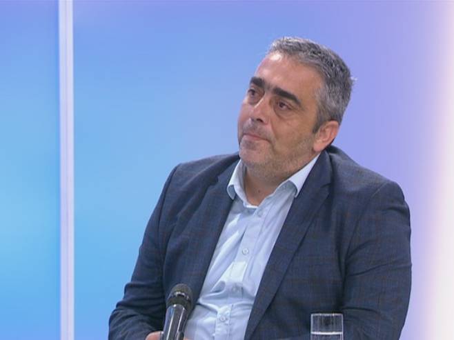 Marić: Povećanje minimalca znači da moramo pregovarati sa Vladom i o povećanju ostalih plata