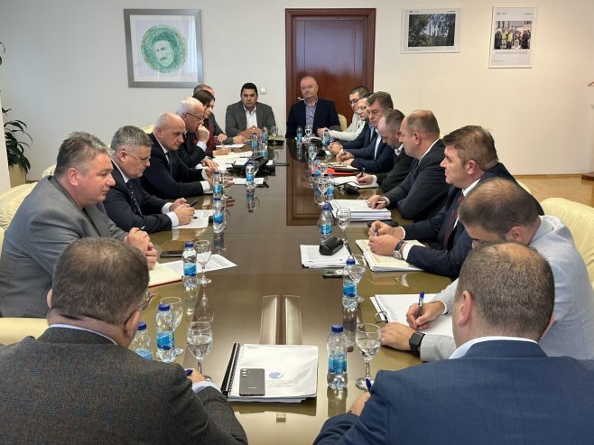 U Banjaluci sastanak ministra Đokića sa predstavnicima ERS i RiTE Ugljevik