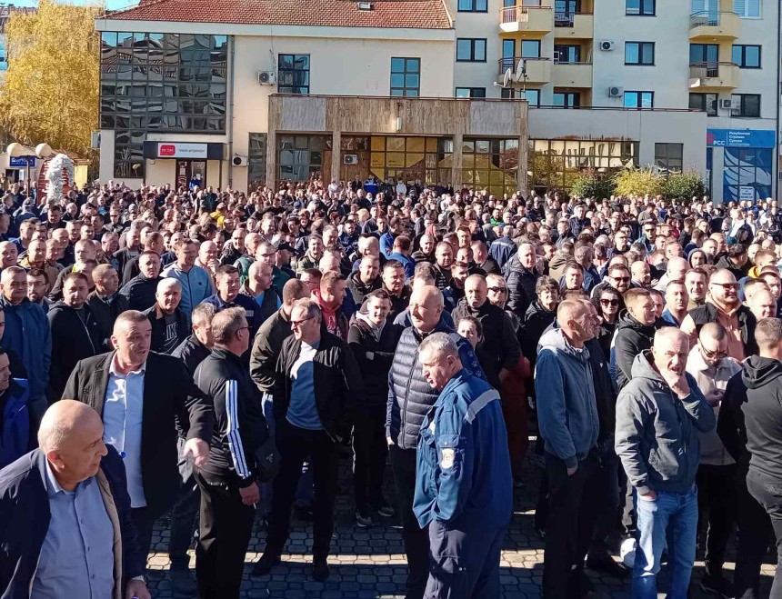 Rudari RiTE Ugljevik sa protesta poručili da ne vjeruju dogovoru u Banjaluci