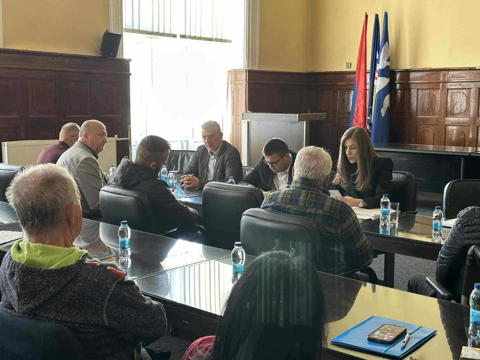 Održan sastanak rukovodstva Skupštine grada Bijeljina sa predsjednicima Savjeta mjesnih zajednica