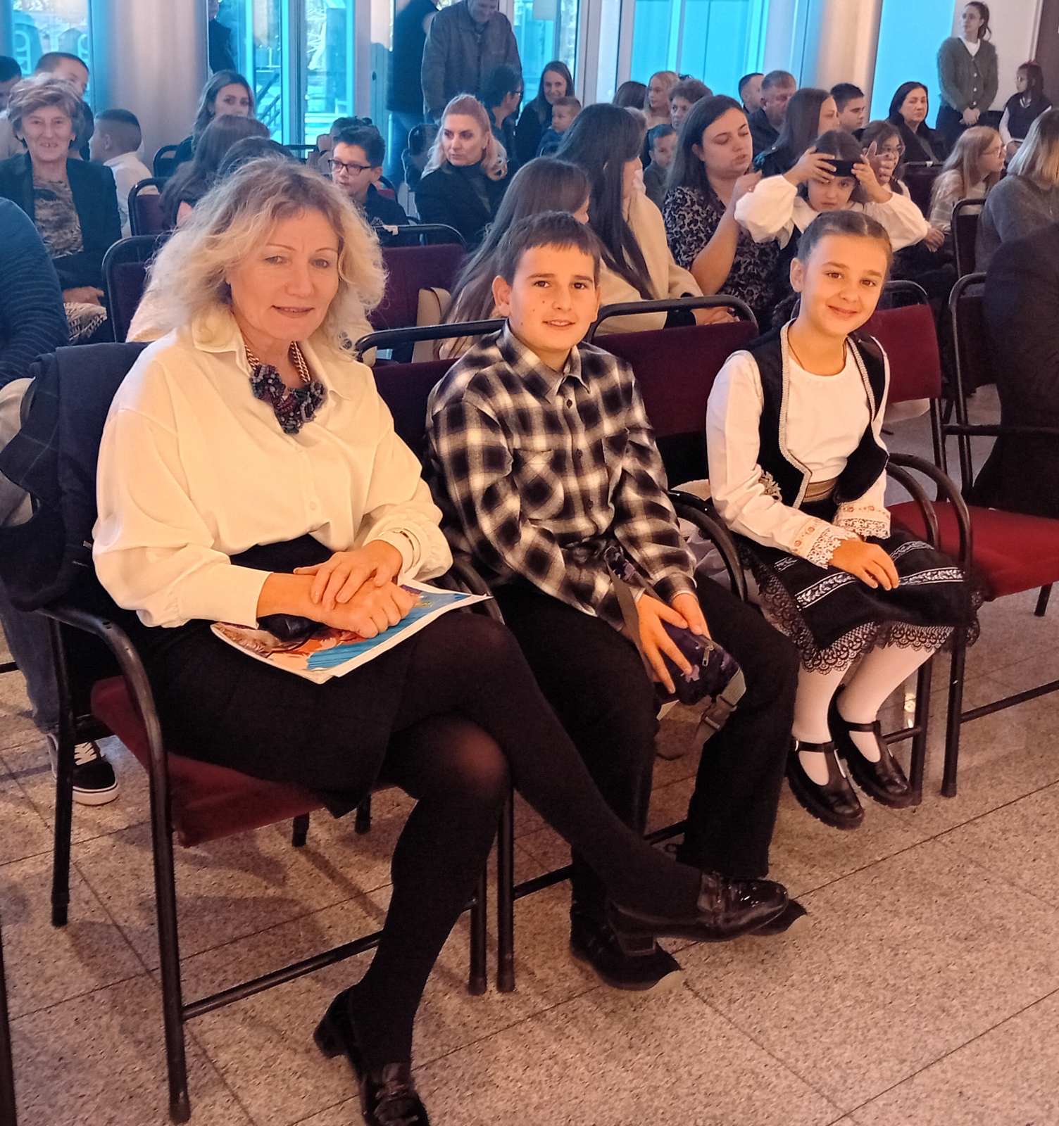 Učenici iz Velike Obarske osvojili prvo i treće mjesto na manifestaciji „Višnjićevi dani“ (FOTO)