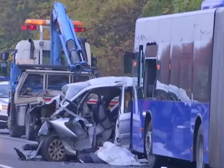 Srbija: Težak sudar autobusa i automobila