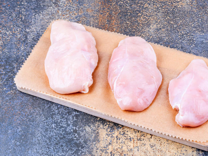 Salmonela pronađena u piletini iz BiH