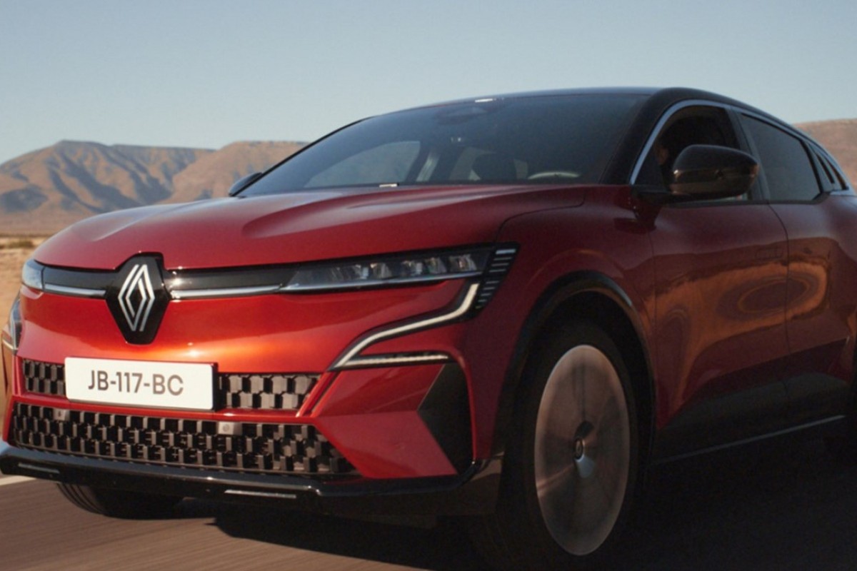 Megane i Scenic se vraćaju benzinu