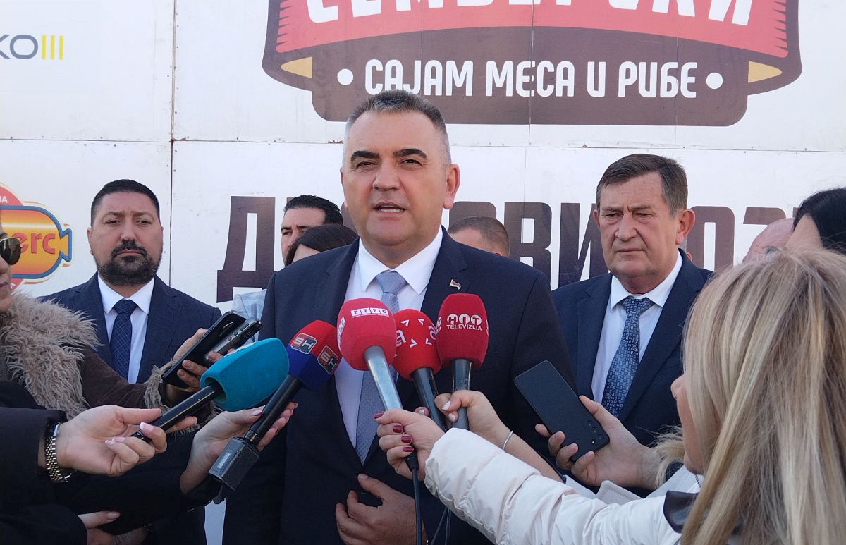 Premijer Minić na otvaranju Semberskog sajma mesa: Srpska ima proizvode koje izvozi