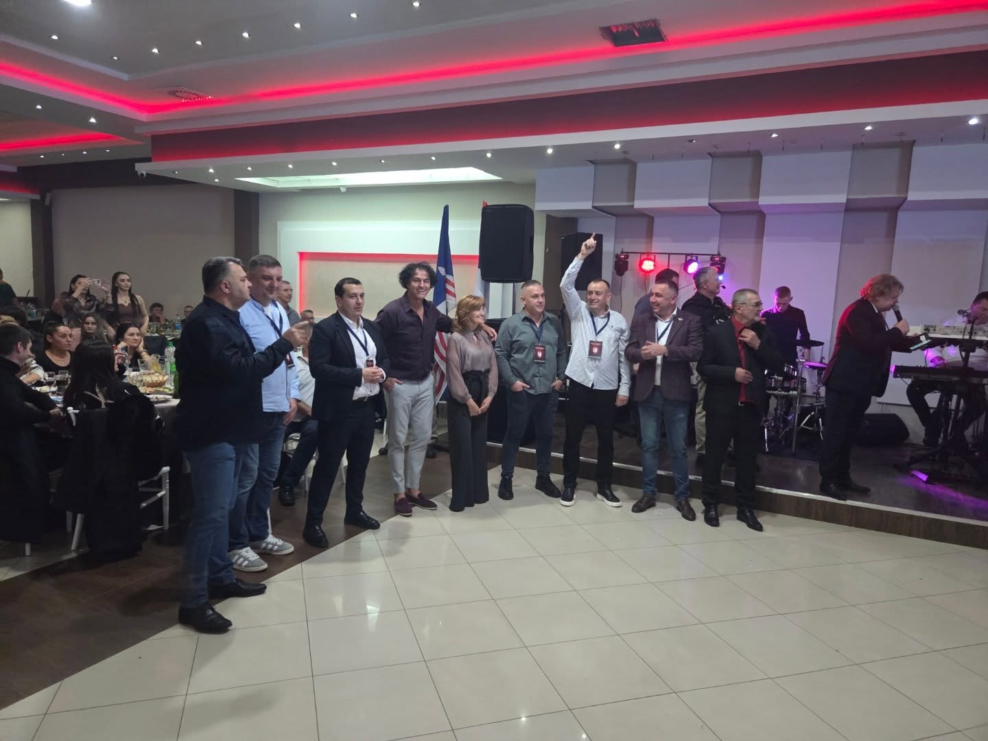 „Sarajevsko veče“ u Dvorovima podsjetilo na korijene i tradiciju kraja