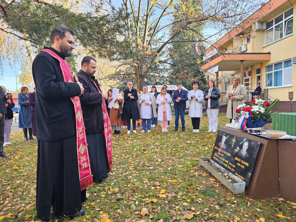Sjećanje na kolege: Počast preminulim radnicima Doma zdravlja Ugljevik