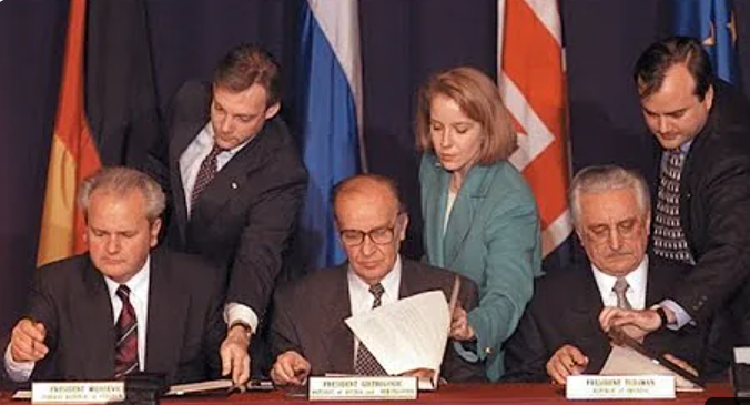 U SRPSKOJ JE DANAS PRAZNIK Tri decenije od potpisivanja Dejtonskog mirovnog sporazuma