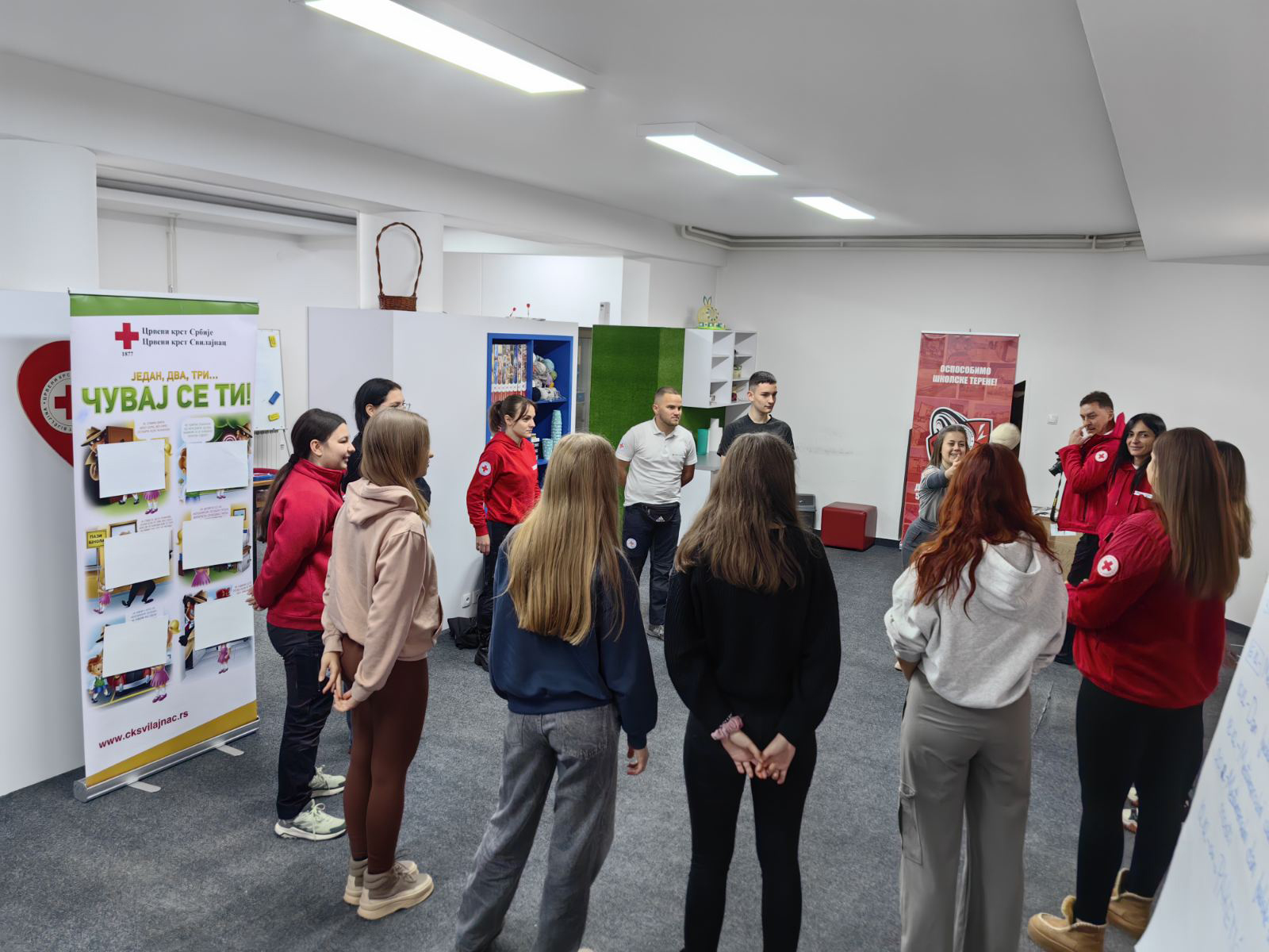 Crveni krst Bijeljina: Obuka edukatora programa borbe protiv trgovine ljudima (FOTO)