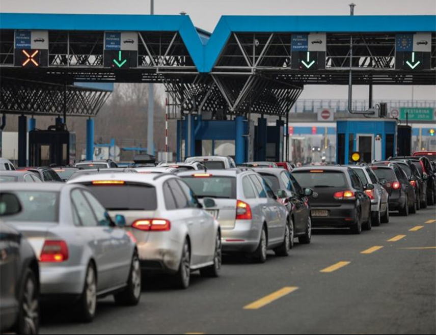 Otklonjen kvar, uspostavljen saobraćaj na graničnim prelazima