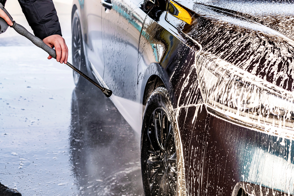 Banjalučanin iz aparata na samouslužnoj auto-praonici ukrao 1.500 KM