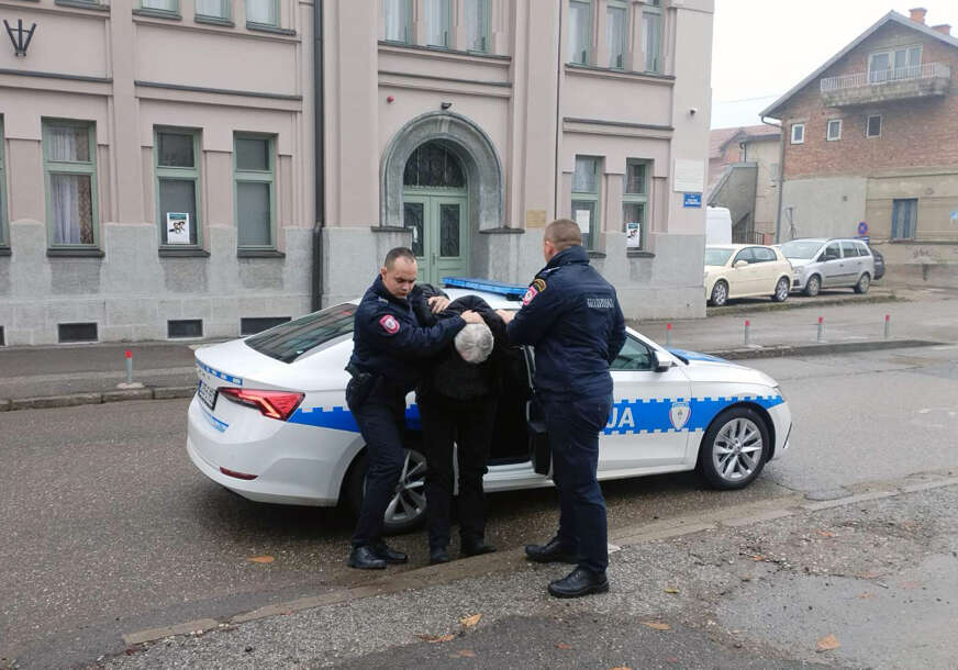 Osumnjičen za PEDOFILIJU: Tužilaštvo u Bijeljini zatražilo pritvor za profesora iz Banjaluke