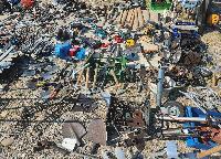 Na buvljaku u Bijeljini prodaje se prošlost da služi za budućnost FOTO