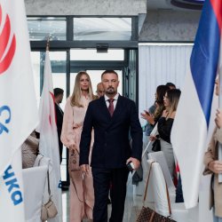 Više od 700 ljudi na velikom skupu u Bijeljini podržali Slavenka Ristića i kandidate Republičke stranke Srpske