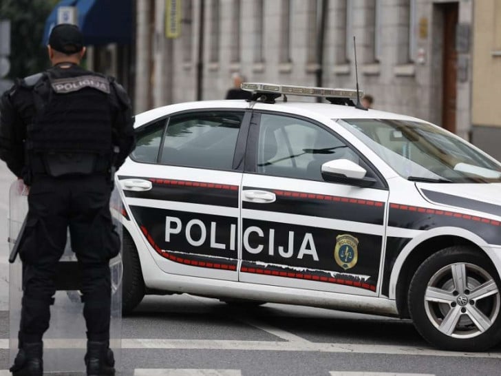 Tuzla: Učenik prijetio djeci, intervenisala policija