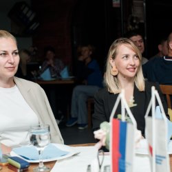 Predsjednik RSS Slavenko Ristić na druženju sa građanima Ugljevika: Sa RSS Ugljevik ima šansu – iskoristite je 4. oktobra!
