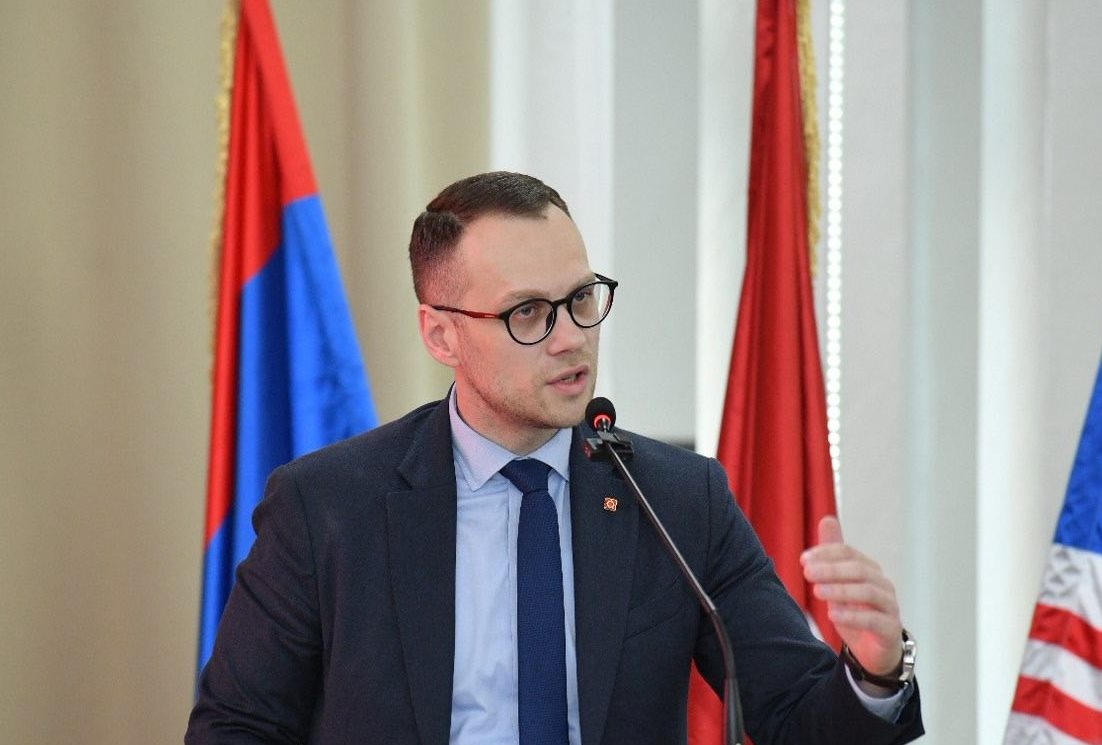 Savić: Biljana Plavšić neraskidivo vezana za nastanak Srpske