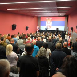 Završni skup RSS pred više stotina Prijedorčana, Slavenko Ristić poručio: Nismo došli da tražimo glas, nego budućnost za našu djecu!