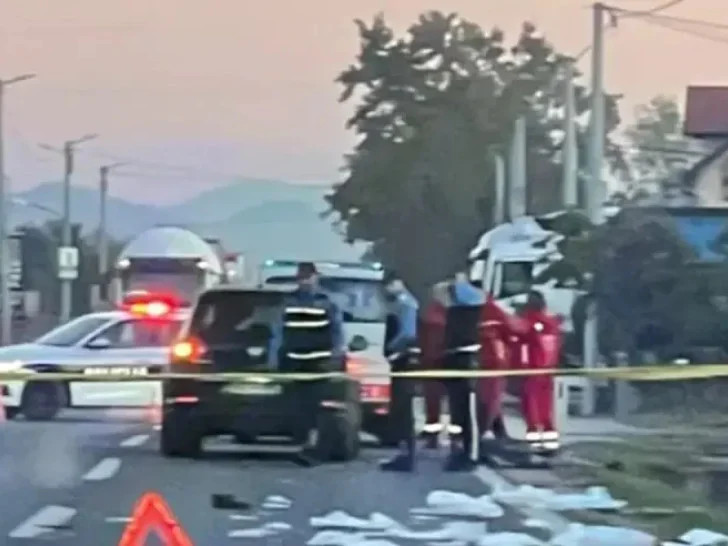 Nesreća na putu Tuzla - Sarajevo: Poginuo pješak, saobraćaj obustavljen