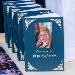 „Tkanica od zlata“ oživjela tradiciju u Bijeljini, sutra Sajam knjige u Sokolskom domu