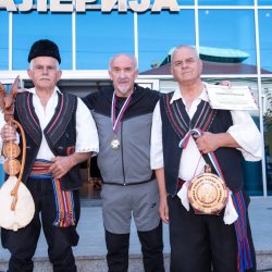„Tkanica od zlata“ oživjela tradiciju u Bijeljini, sutra Sajam knjige u Sokolskom domu