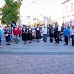 „Tkanica od zlata“ oživjela tradiciju u Bijeljini, sutra Sajam knjige u Sokolskom domu