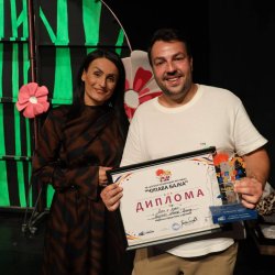 Završena „Čupava bajka“ u Bijeljini: Najbolja predstava „Maza i Lunja“, mališane obradovala Katarina Radivojević