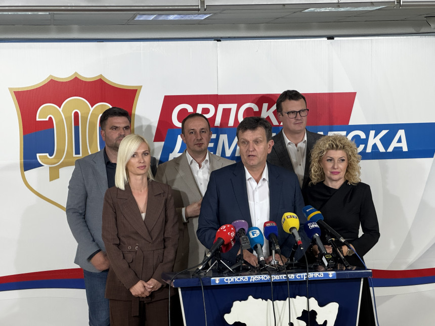 Blanuša: Nisam podnio ostavku, isključenje Petrovića ostaje na snazi