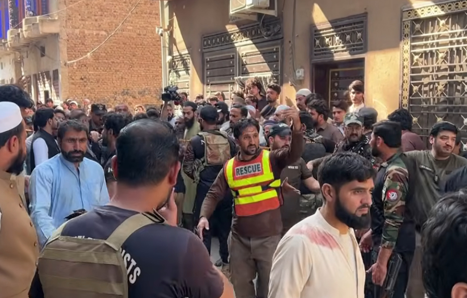 Pakistan: Više od 20 đaka i nastavnica poginuli u rušenju krova škole