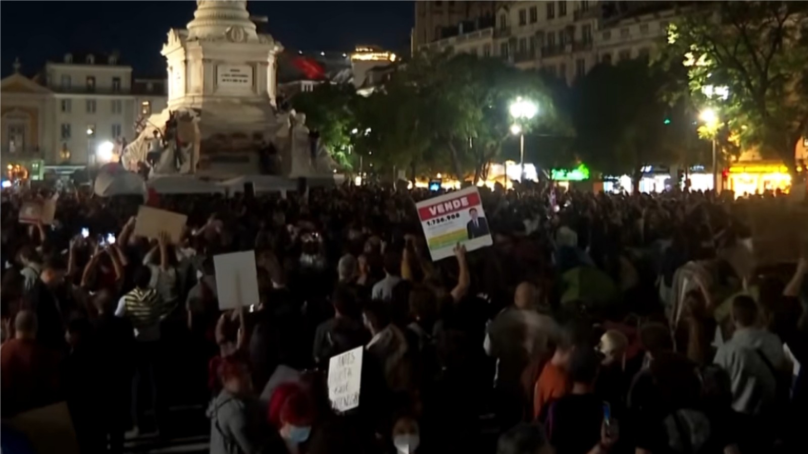 Hiljade ljudi protestovalo u Portugalu zbog stambene krize, privedeno 55 osoba
