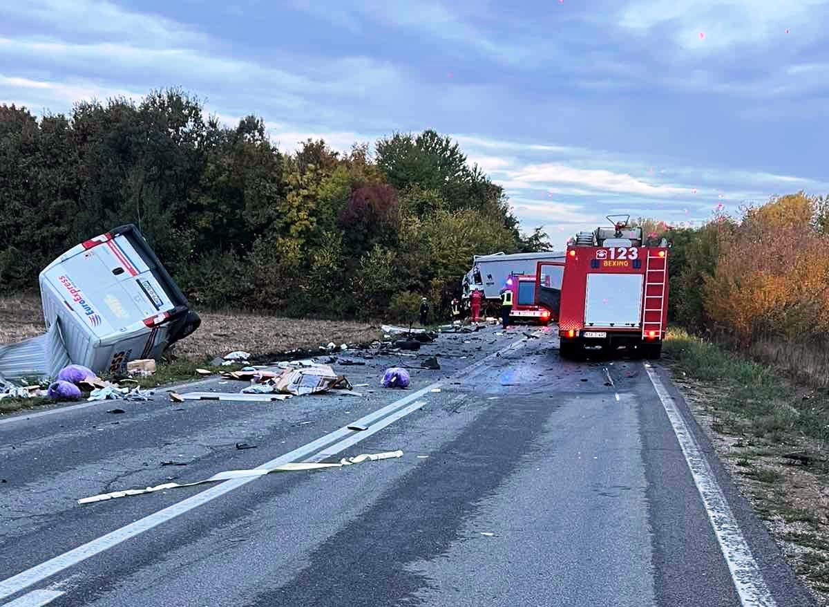 Teška saobraćajna nezgoda na zaobilaznici oko Bijeljine, saobraćaj obustavljen
