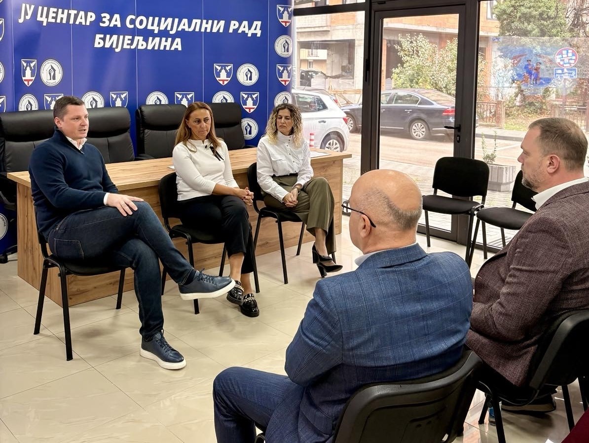 Saradnja sa osnovnim školama u cilju podrške djeci i porodicama
