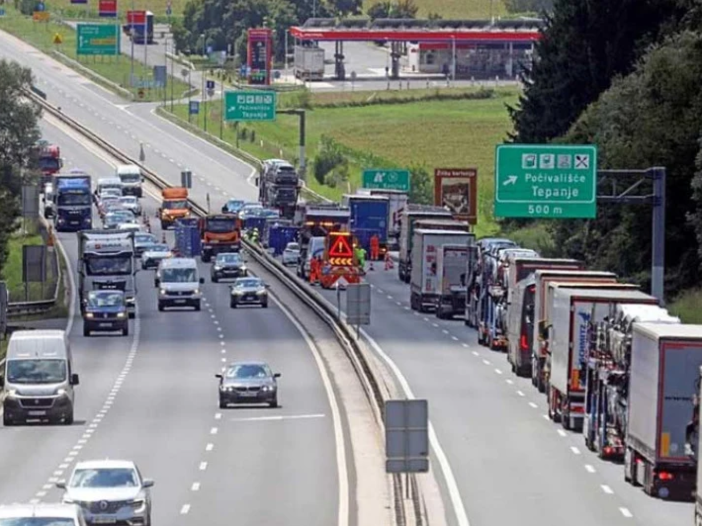 Nove kamere na slovenačkim autoputevima: Mjere prosječnu brzinu, kazne i do 1.200 evra