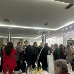 U Bijeljini održan šesti „Salon vina“: Svoje proizvode predstavilo 30 izlagača iz četiri zemlje