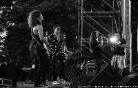 Kiša prekinula Beer fest, veče bez nastupa Riblje čorbe (FOTO)