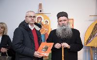 U Bijeljini otvorena izložba radova mladih ikonopisaca (FOTO)
