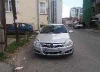 FOTO Nedostatak parkinga ne opravdava bahatost!