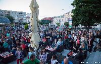 FOTO Crvena jabuka na Otvorenoj sceni