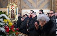 FOTO/VIDEO Nalaganje badnjaka u Bijeljini